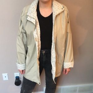 Beige/tan rain jacket